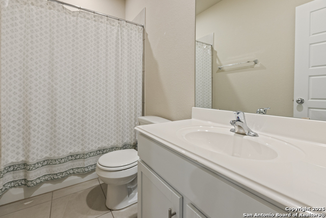 Image 19 of 31 For 6123 Quiet Oak Place