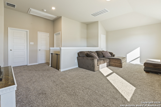 Image 21 of 31 For 6123 Quiet Oak Place