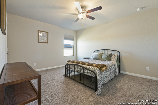 Image 23 of 31 For 6123 Quiet Oak Place