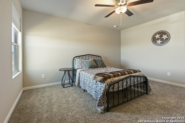 Image 24 of 31 For 6123 Quiet Oak Place