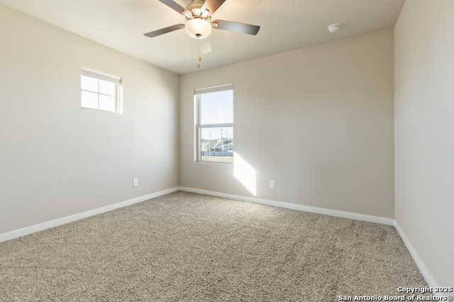 Image 25 of 31 For 6123 Quiet Oak Place