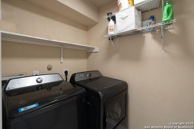 Image 14 of 17 For 519 Donalan Dr