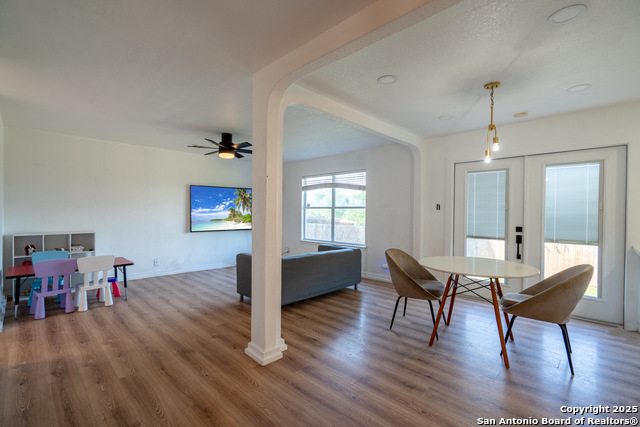 Image 4 of 17 For 519 Donalan Dr