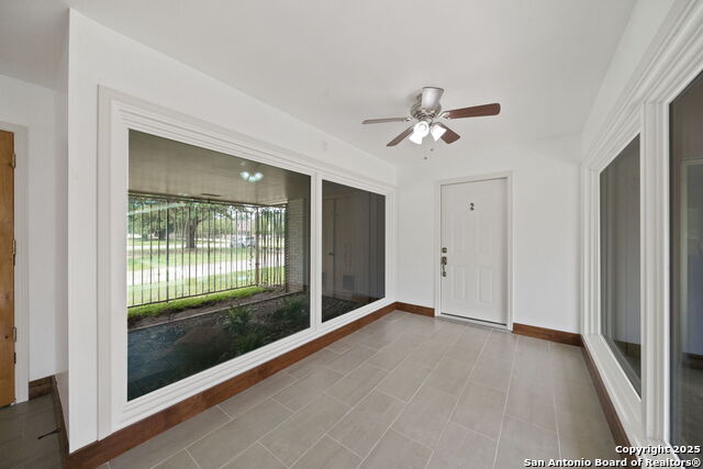 Image 14 of 45 For 8390 Verde N