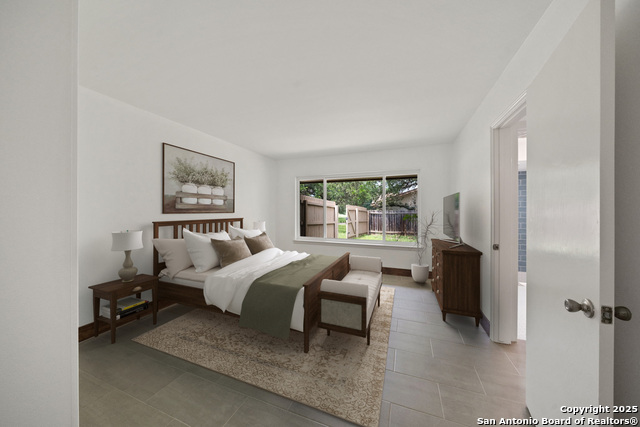 Image 29 of 45 For 8390 Verde N