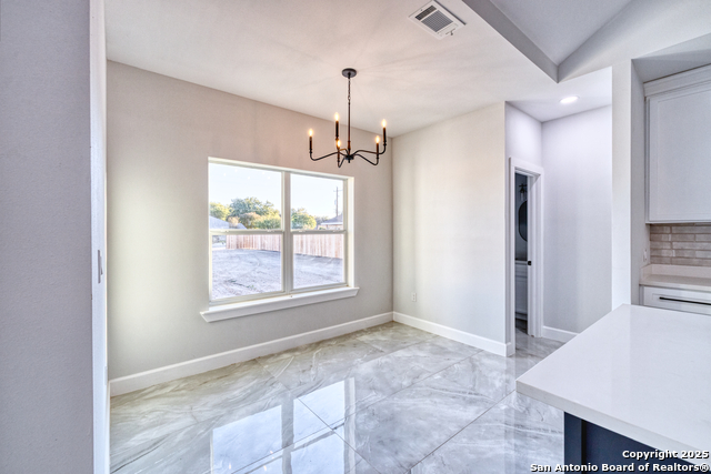 Image 12 of 38 For 14 Hope Place