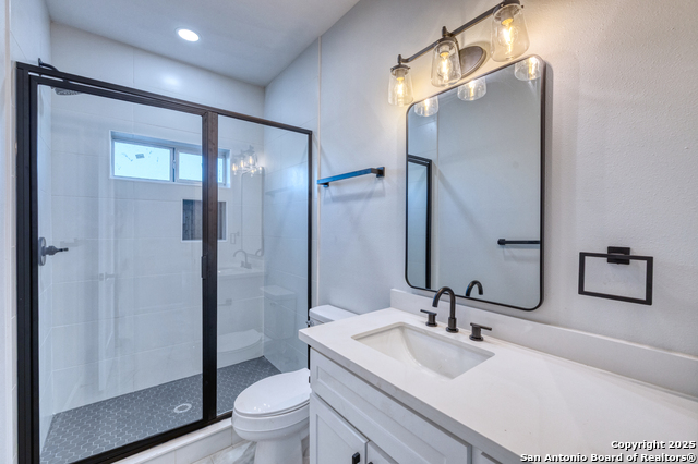 Image 22 of 38 For 14 Hope Place