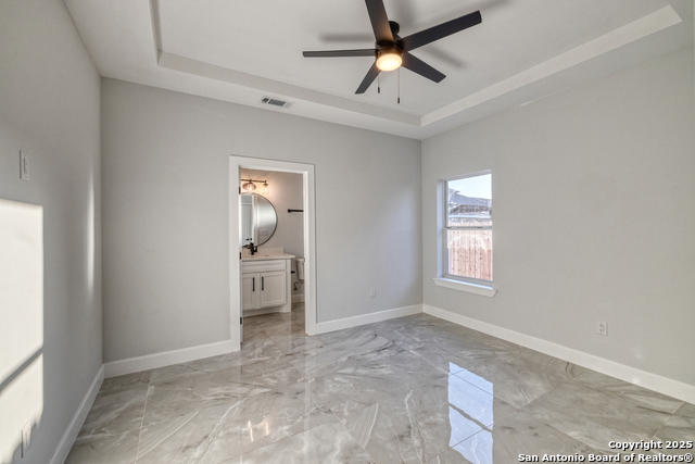 Image 25 of 38 For 14 Hope Place