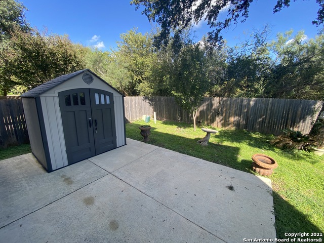 Image 21 of 22 For 707 Sycamore Moon