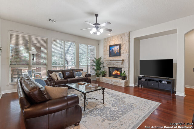 Image 17 of 40 For 406 Penstemon