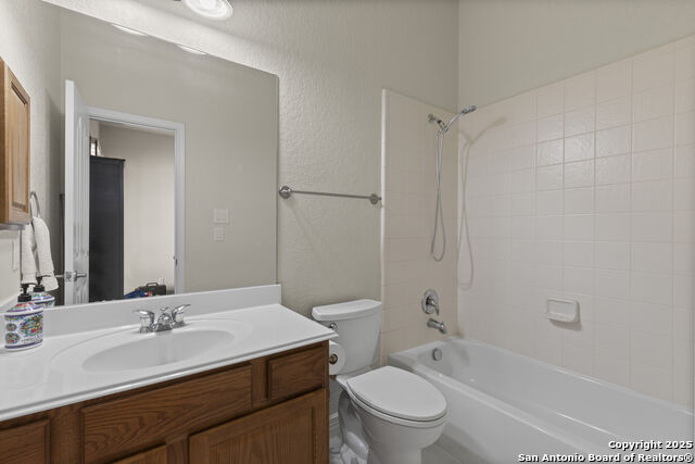 Image 25 of 40 For 406 Penstemon