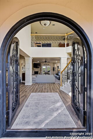 Listing photo id 8 for 3019 Single Peak