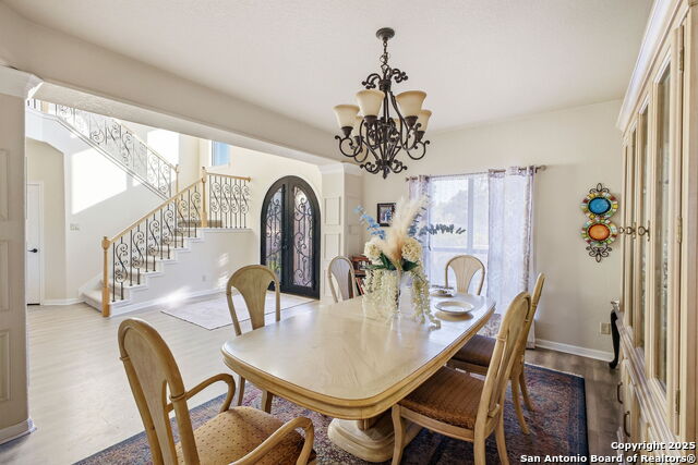 Listing photo id 9 for 3019 Single Peak