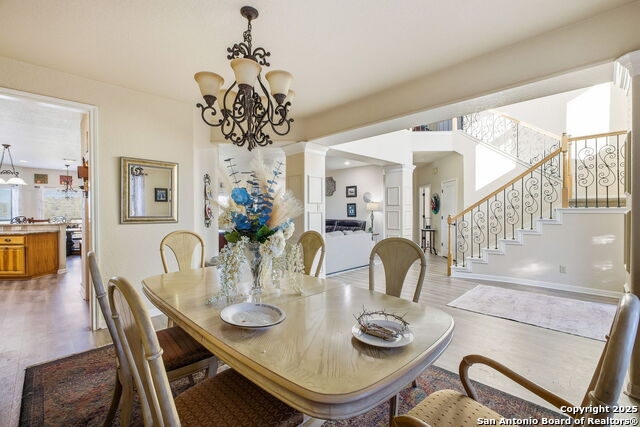 Listing photo id 11 for 3019 Single Peak