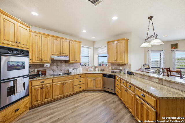 Listing photo id 14 for 3019 Single Peak