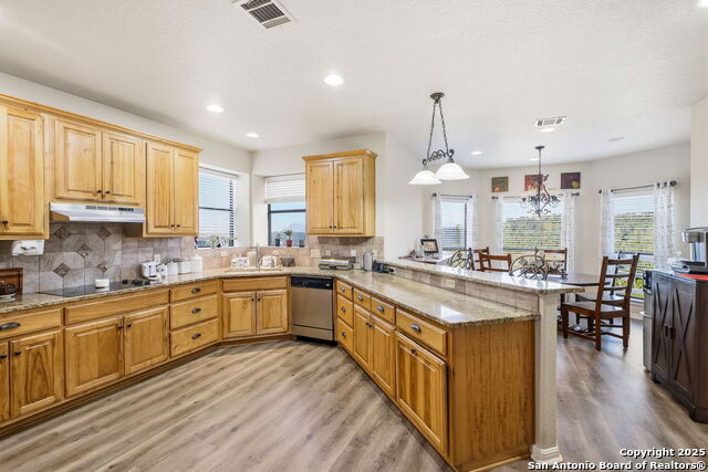 Listing photo id 16 for 3019 Single Peak