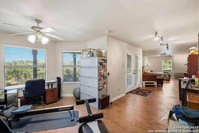 Listing photo id 35 for 3019 Single Peak