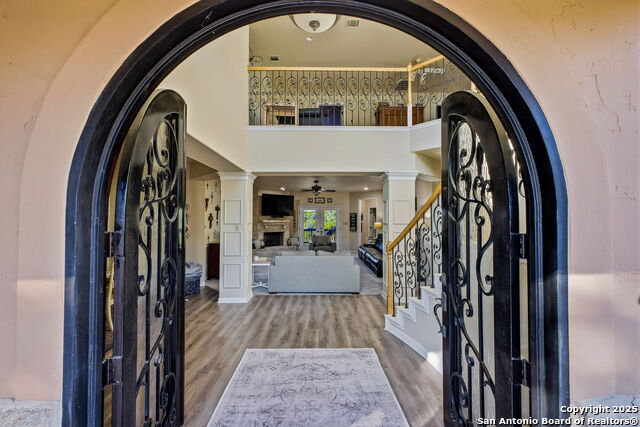 Listing photo id 6 for 3019 Single Peak