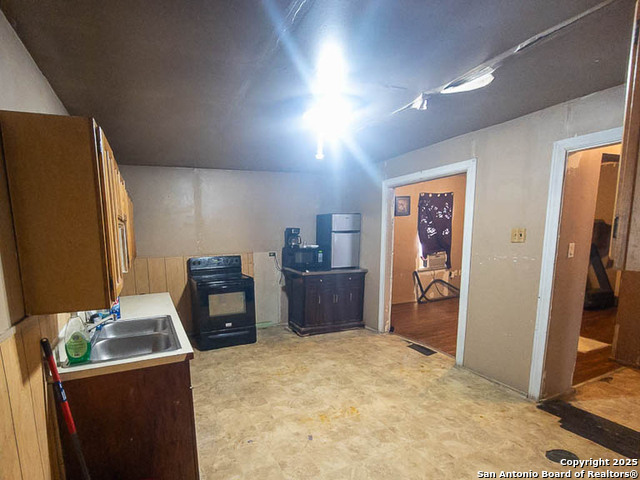 Image 9 of 23 For 343 Bocawood Dr