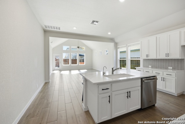 Image 12 of 27 For 1938 Esplanade