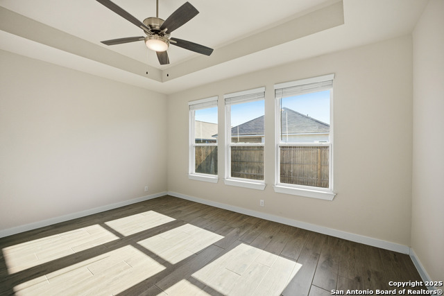 Image 19 of 27 For 1938 Esplanade