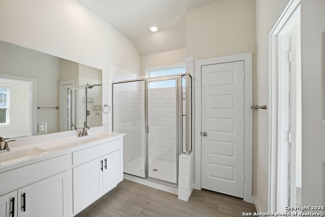 Image 21 of 27 For 1938 Esplanade