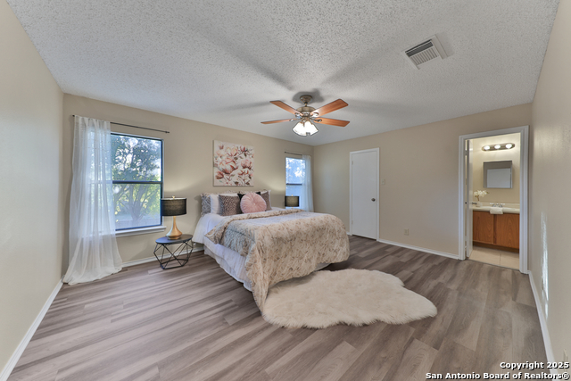 Image 22 of 38 For 13526 Mason Crest