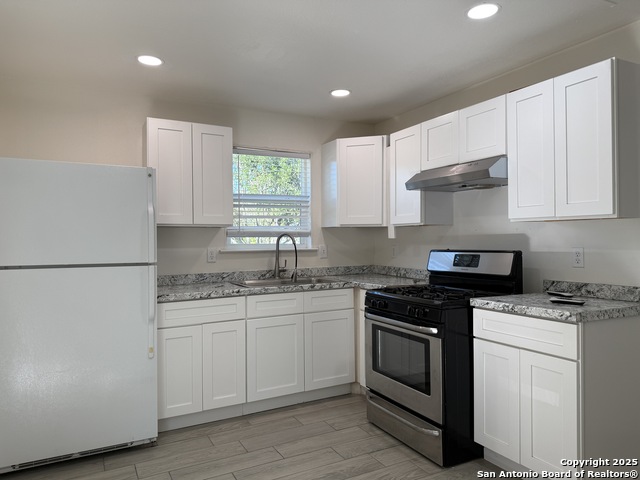 Image 28 of 36 For 166 El Monte