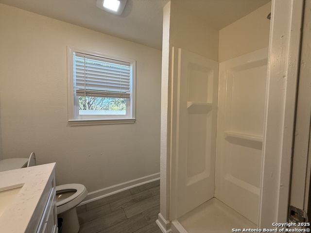 Image 33 of 36 For 166 El Monte