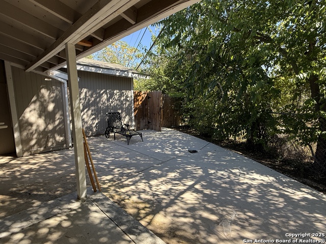 Image 34 of 36 For 166 El Monte