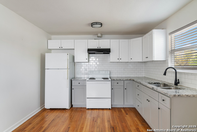 Image 6 of 36 For 166 El Monte