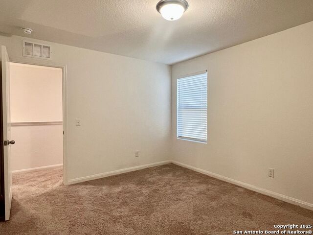 Image 12 of 15 For 5410 Rue Girard