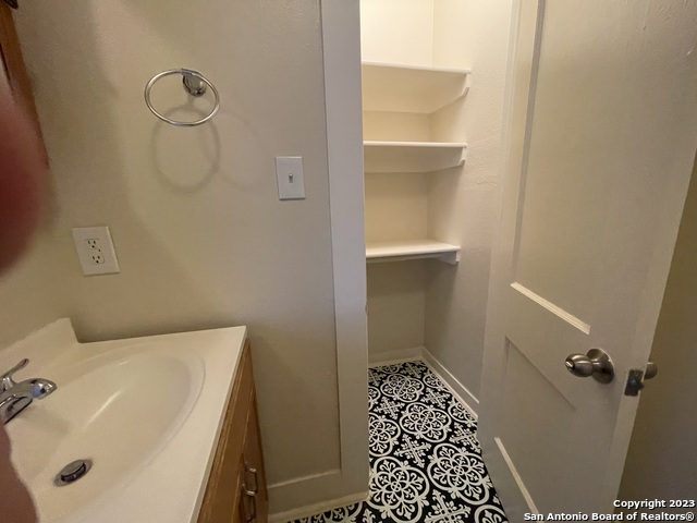 Image 9 of 11 For 235 Barrera St 1