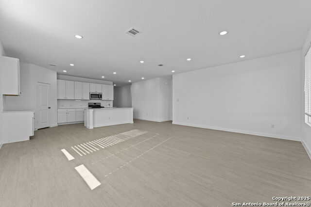 Image 18 of 28 For 14954 Taradeau