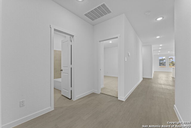 Image 2 of 28 For 14954 Taradeau