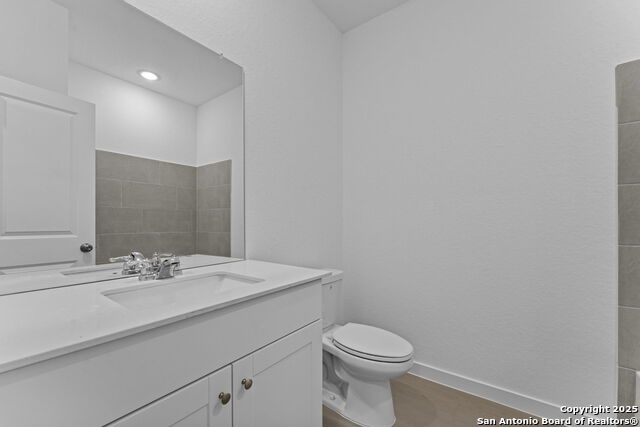 Image 5 of 28 For 14954 Taradeau