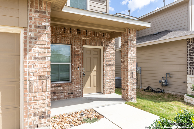 Listing photo id 2 for 13021 Kalinoski