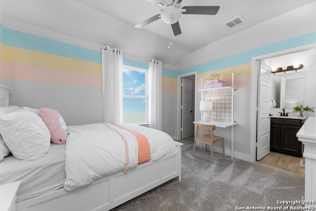 Image 36 of 40 For 4859 Conch Shell