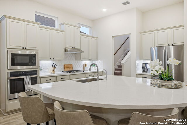 Image 13 of 56 For 24718 Resort Pkwy