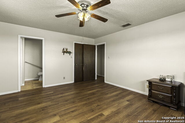 Image 17 of 37 For 171 Big Oak Drive