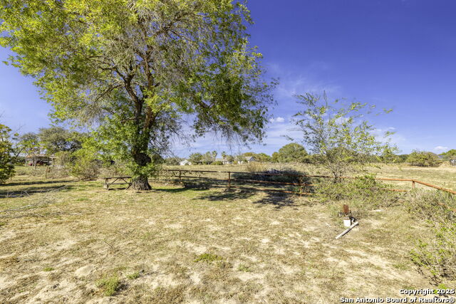 Image 32 of 37 For 171 Big Oak Drive