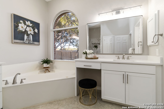 Image 35 of 40 For 14939 Gateview Dr