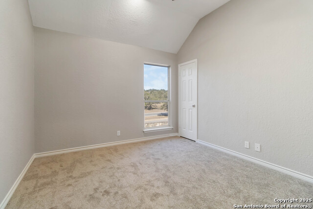 Image 37 of 40 For 14939 Gateview Dr