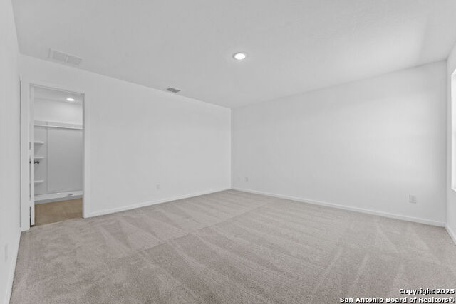 Image 17 of 22 For 2218 Collins Aly