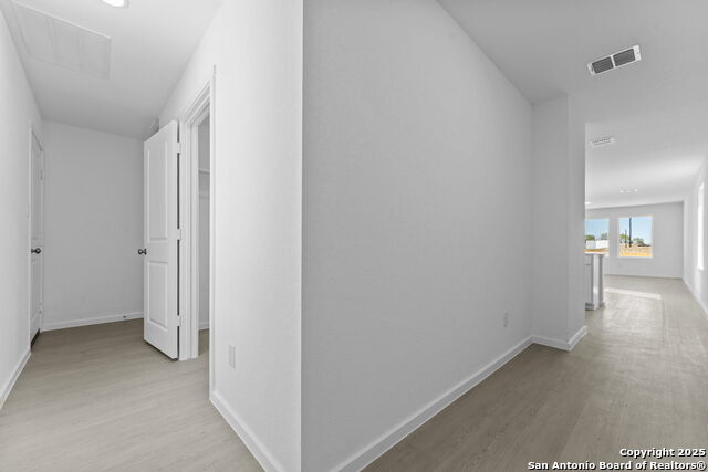 Image 2 of 22 For 2218 Collins Aly