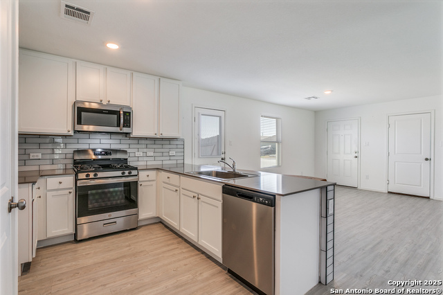 Image 11 of 29 For 12835 Chinali Springs