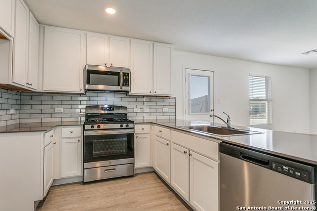 Image 12 of 29 For 12835 Chinali Springs