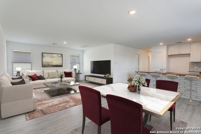 Image 5 of 29 For 12835 Chinali Springs