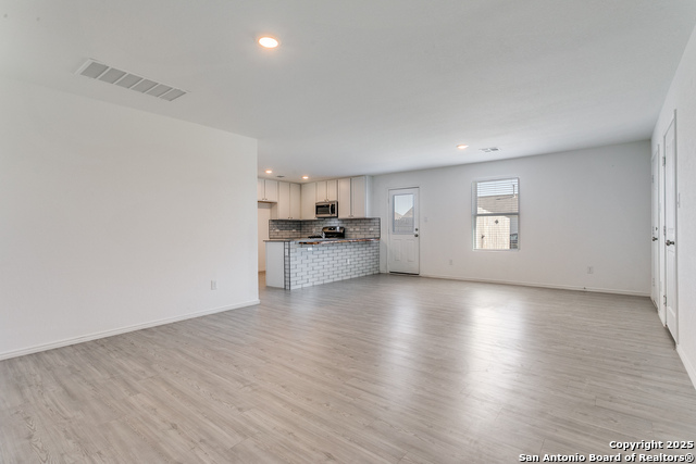 Image 8 of 29 For 12835 Chinali Springs