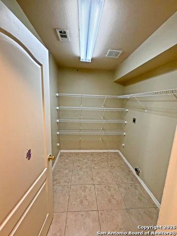 Image 12 of 17 For 9626 Anderson Way